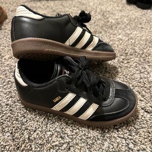 Kids adidas sambas
